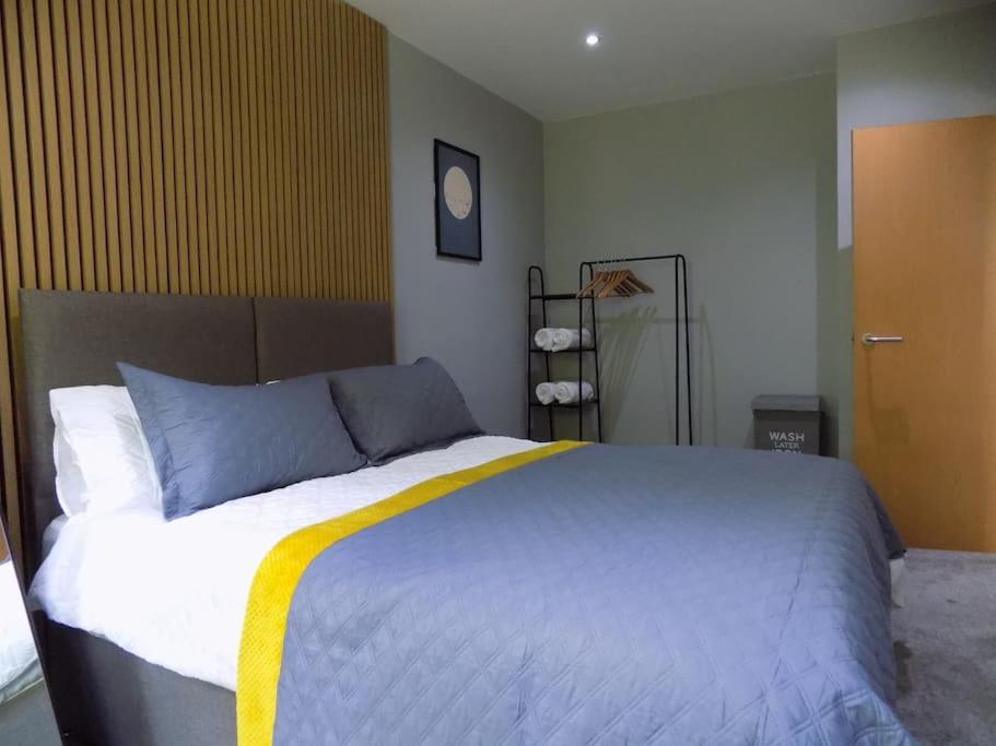 2 Bedroom Luxury City Centre Apt Lincoln Exteriör bild